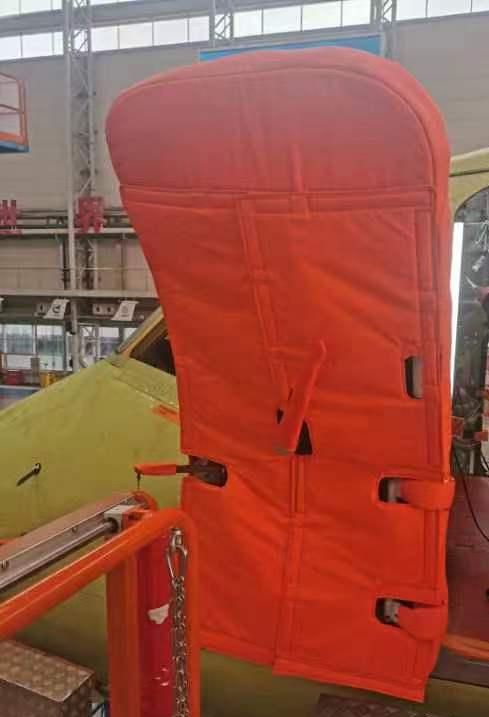 女子行動隊 以專業制服為品質把關，讓客戶安心無憂